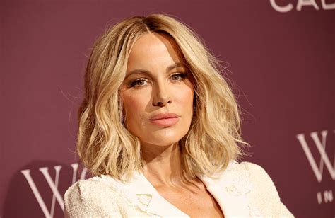 kate beckinsale 2023|Kate Beckinsales New Blonde Bob Is One Of 2023s Biggest。